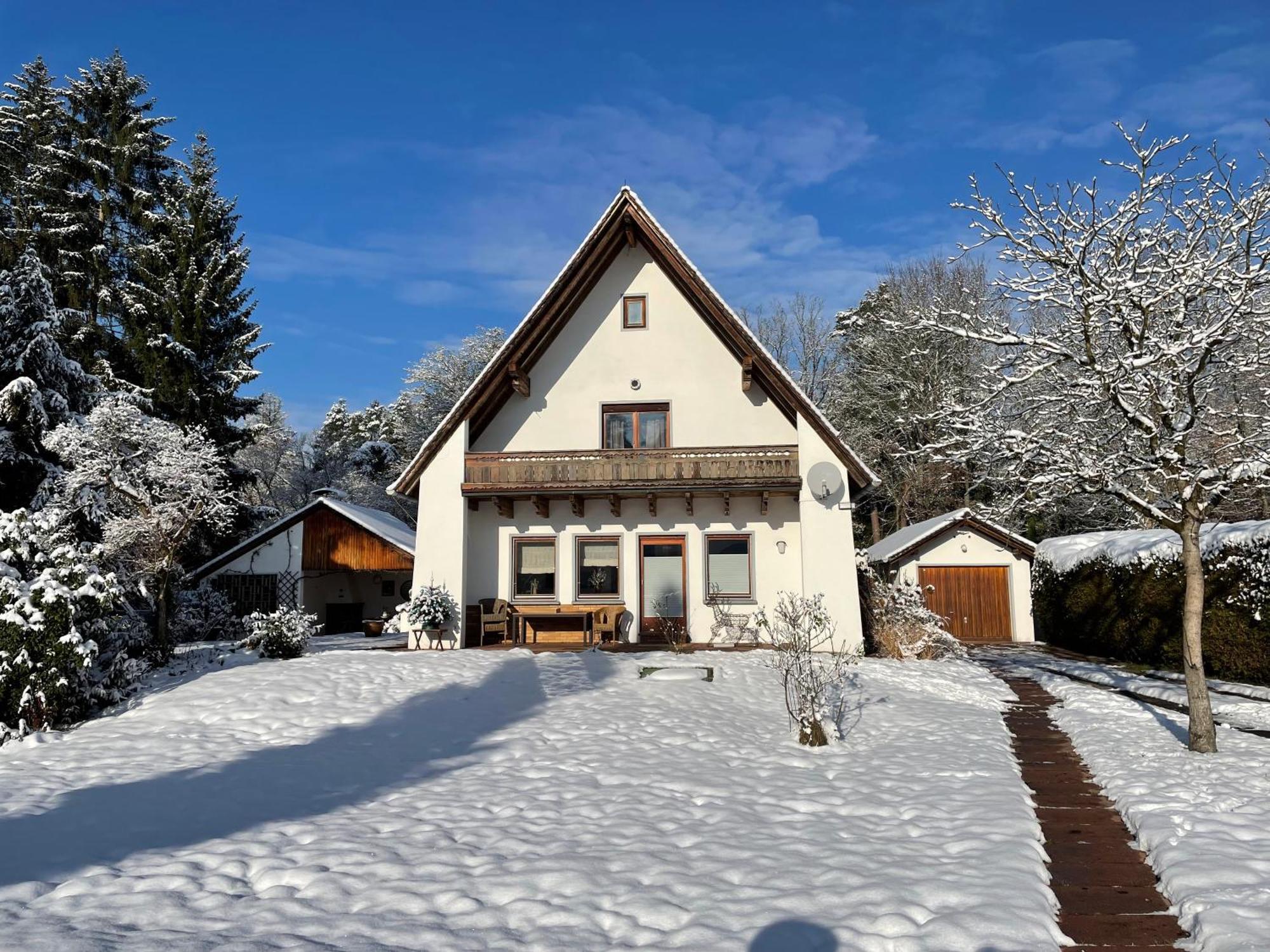 Messe- & Ferienhaus Gertraud Am Ludwigskanal, 24 H Self Check-In, Gratis Parken Вендельштайн Екстер'єр фото